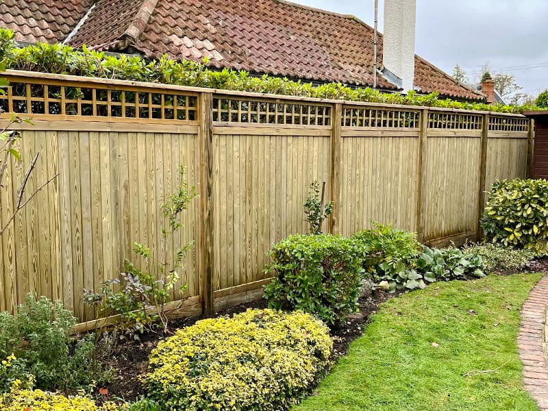 wood fence installer surrey