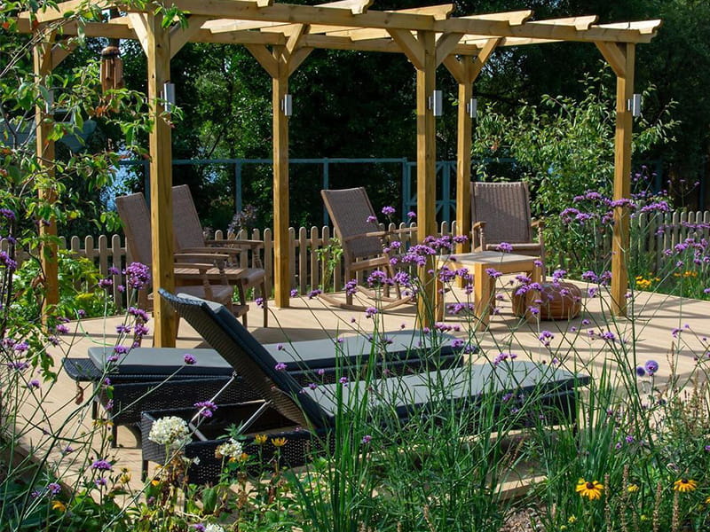garden decor decking with pergola