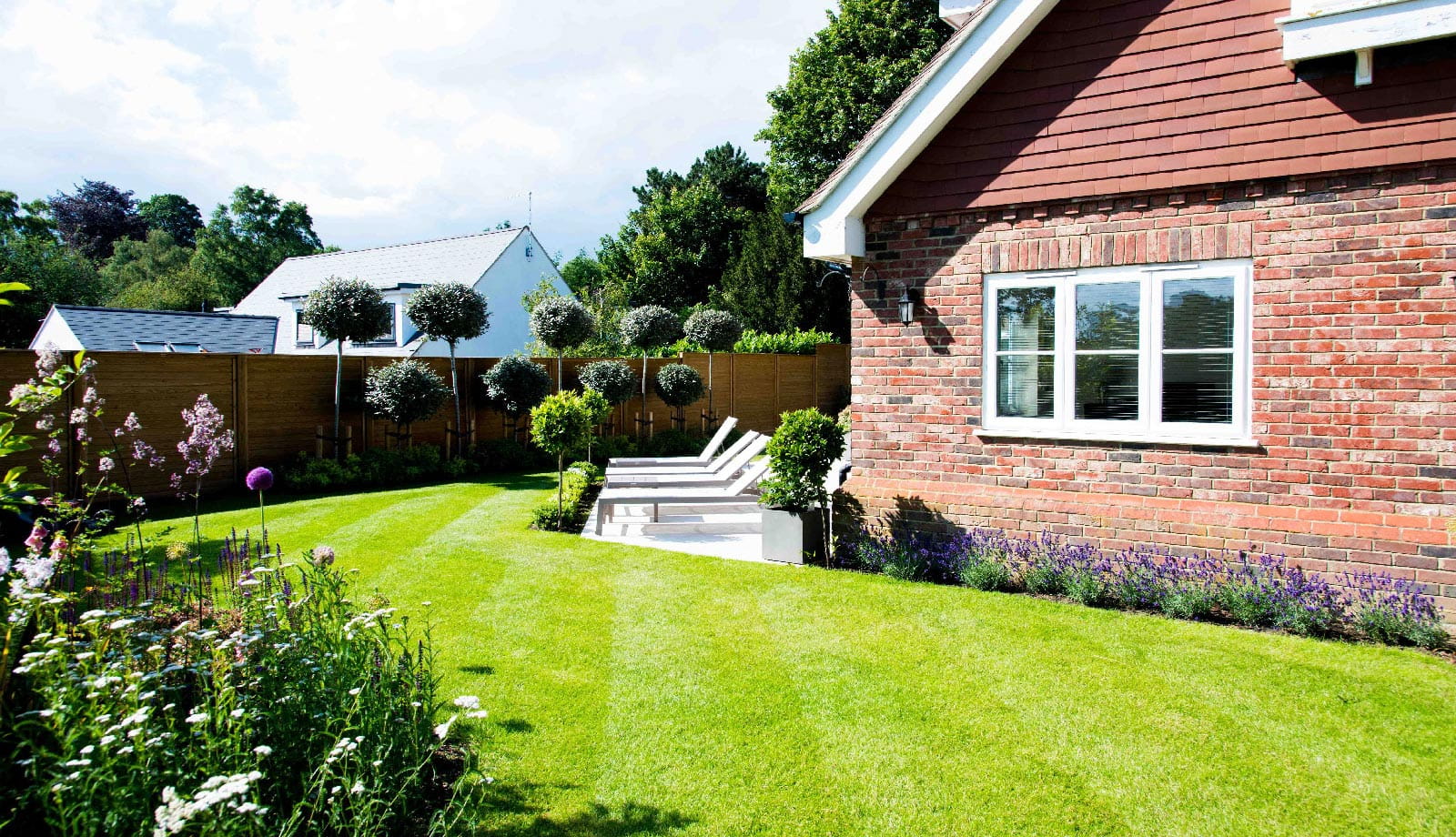 Kent based fencing installer transforms steep garden