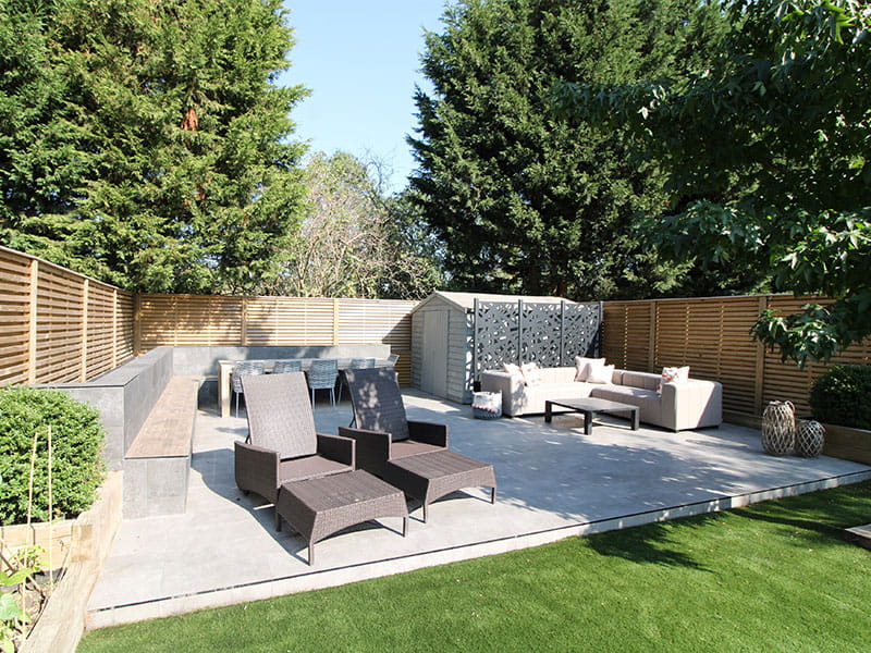 Garden Fencing for Modern Homes