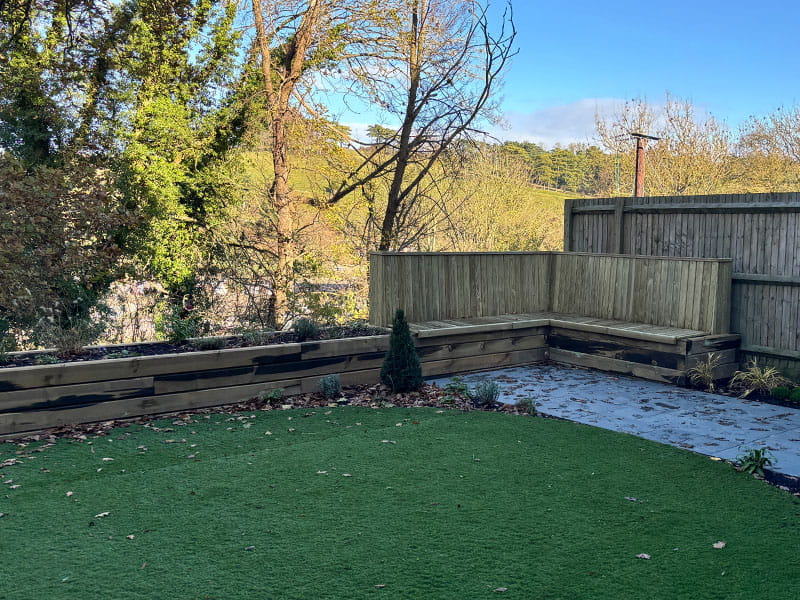 Bespoke corner bench