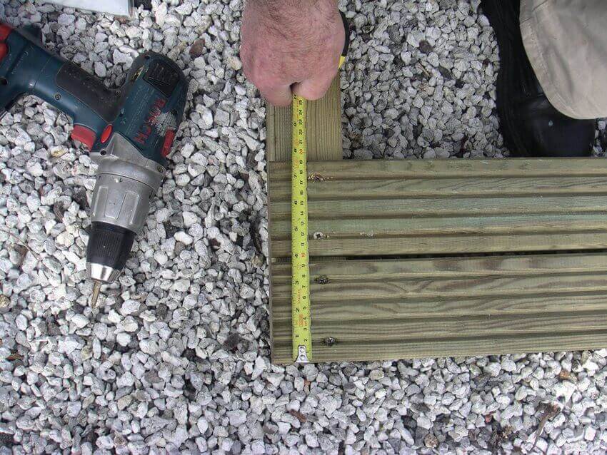 Decking Jacksons Fencing