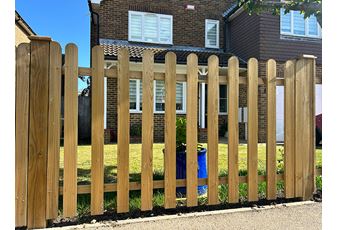Palisade Rounded Pales Fence Panels