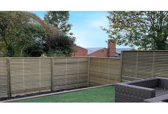 Cheshire based Approved Installer use Jacksons contemporary panel