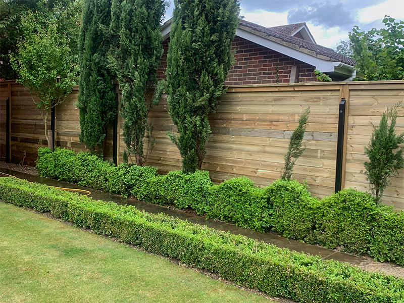 Jakoustic Reflective fencing for gardens