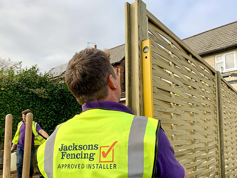 best-fence-panel-installation