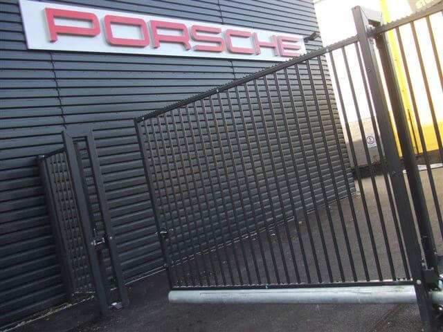 Sentry Sliding commercial Gate