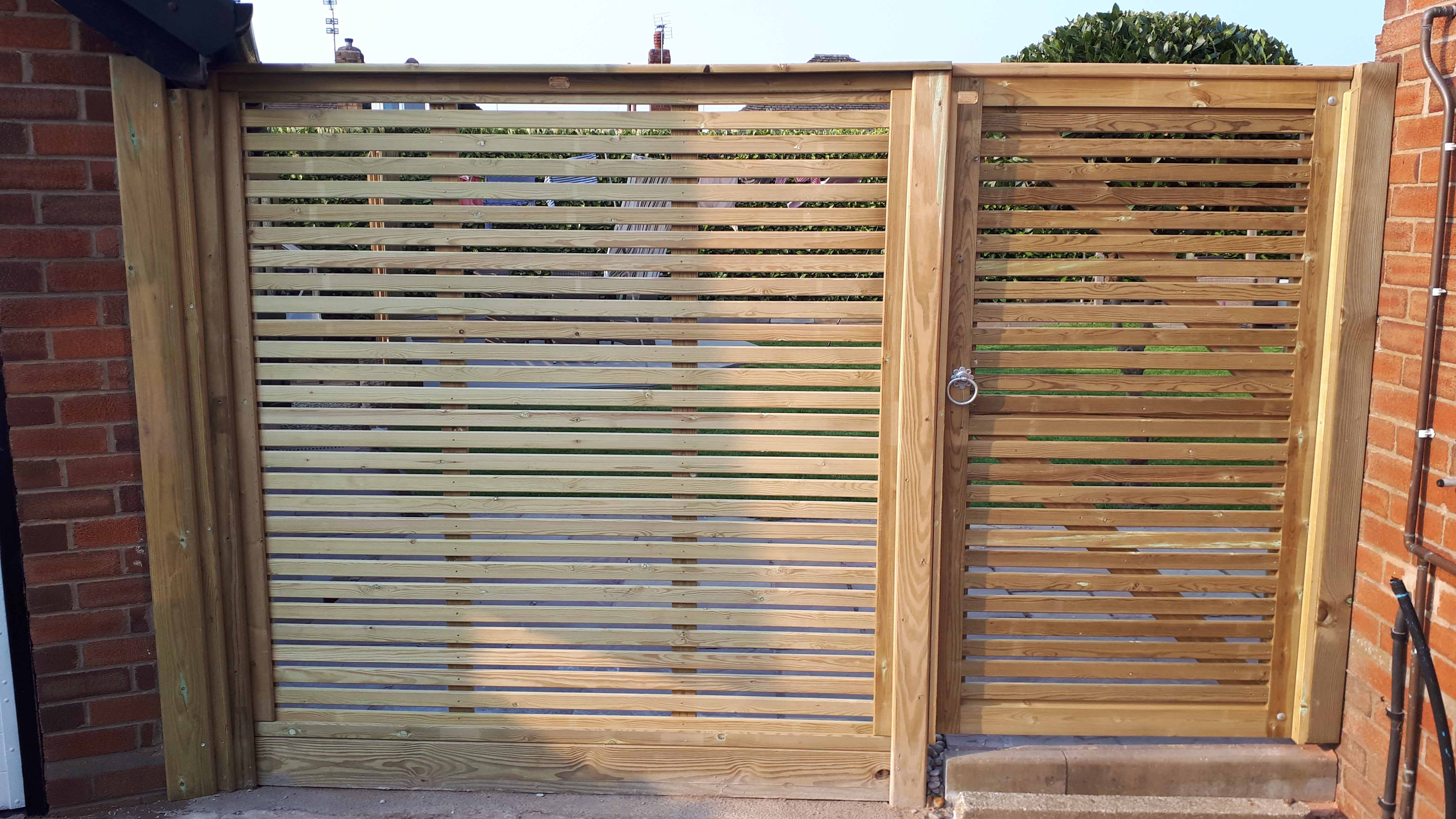 Slatted garden gate