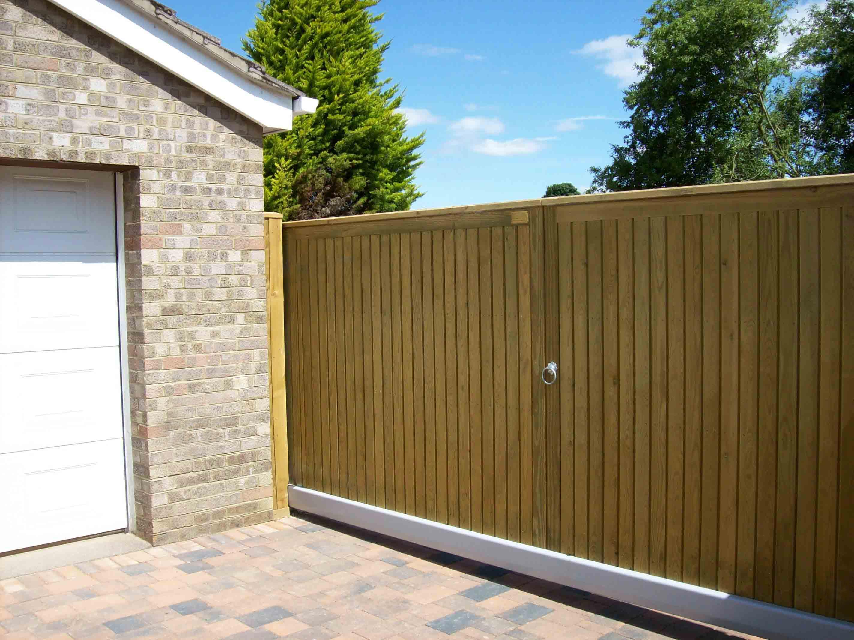 Timber Sliding Gates Jacksons Fencing