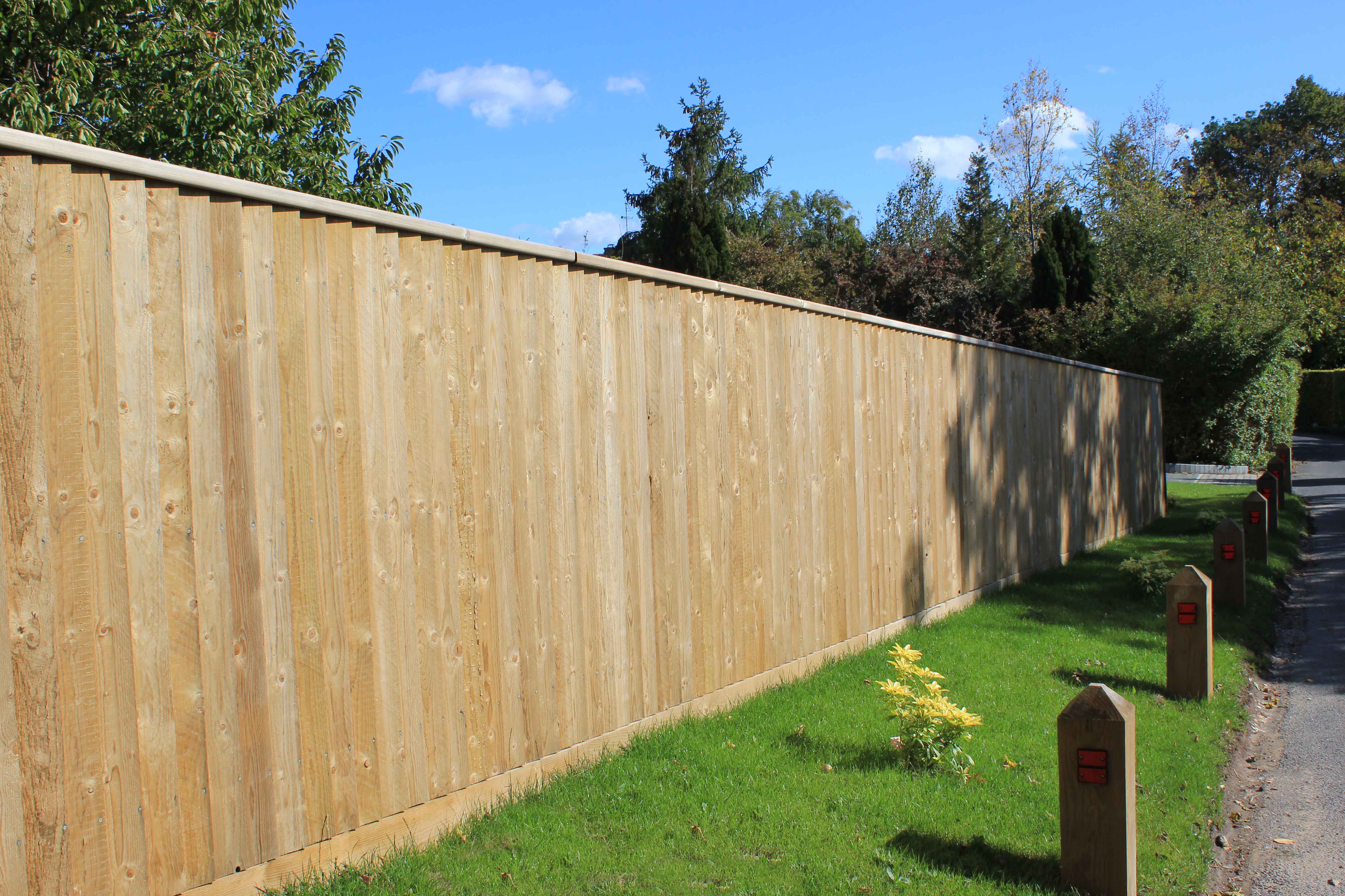 Front garden fencing featherboard