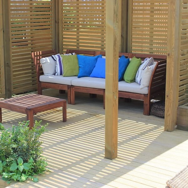 Family garden shelter