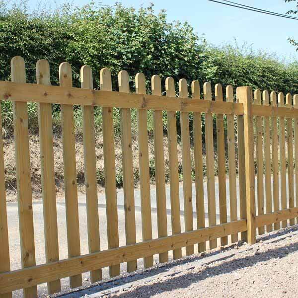 wind resistant garden fencing