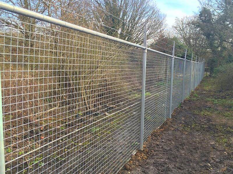 Welded mesh fencing