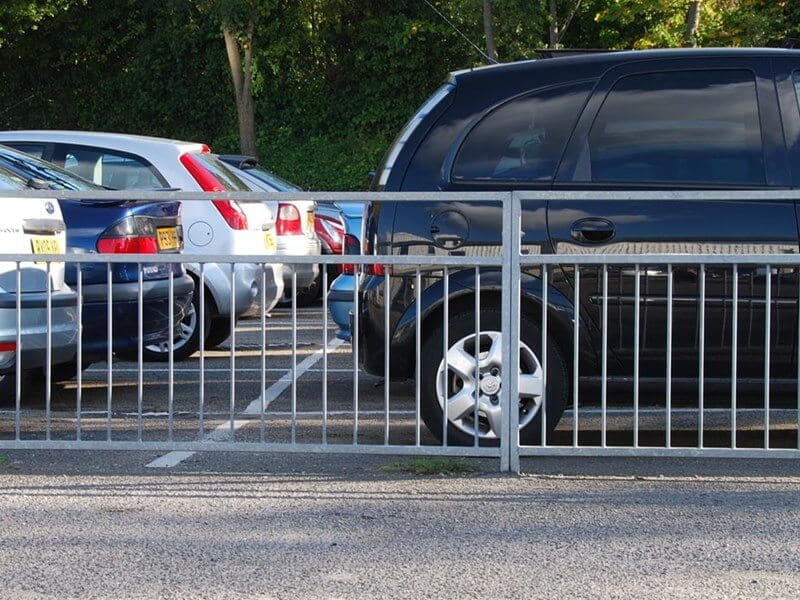 Pedestrian guard rail