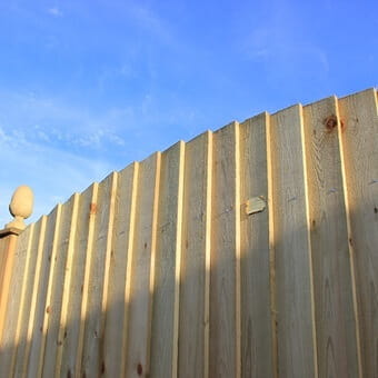 Featherboard convex Fence Panel