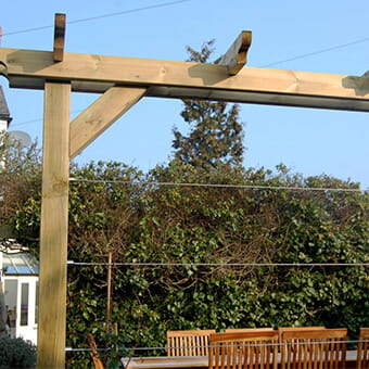 Single pergola