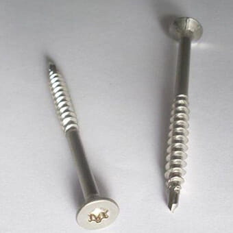 Fencing screws