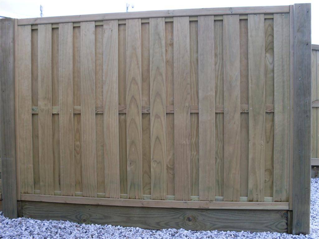 Hitt and Miss Vertical Fence Panel 634200