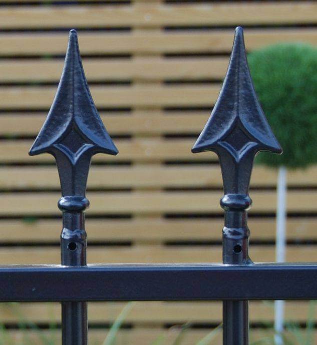 Barbican Imperial Residential Railings 957060 - finials 6