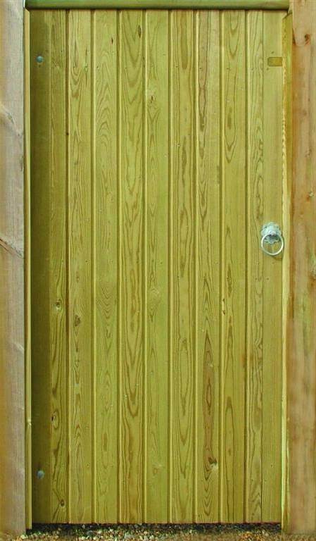 Privacy timber gate